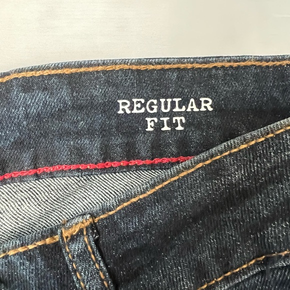 Chaps Men's Deep Indigo Straight Jeans - Picture 4 of 10